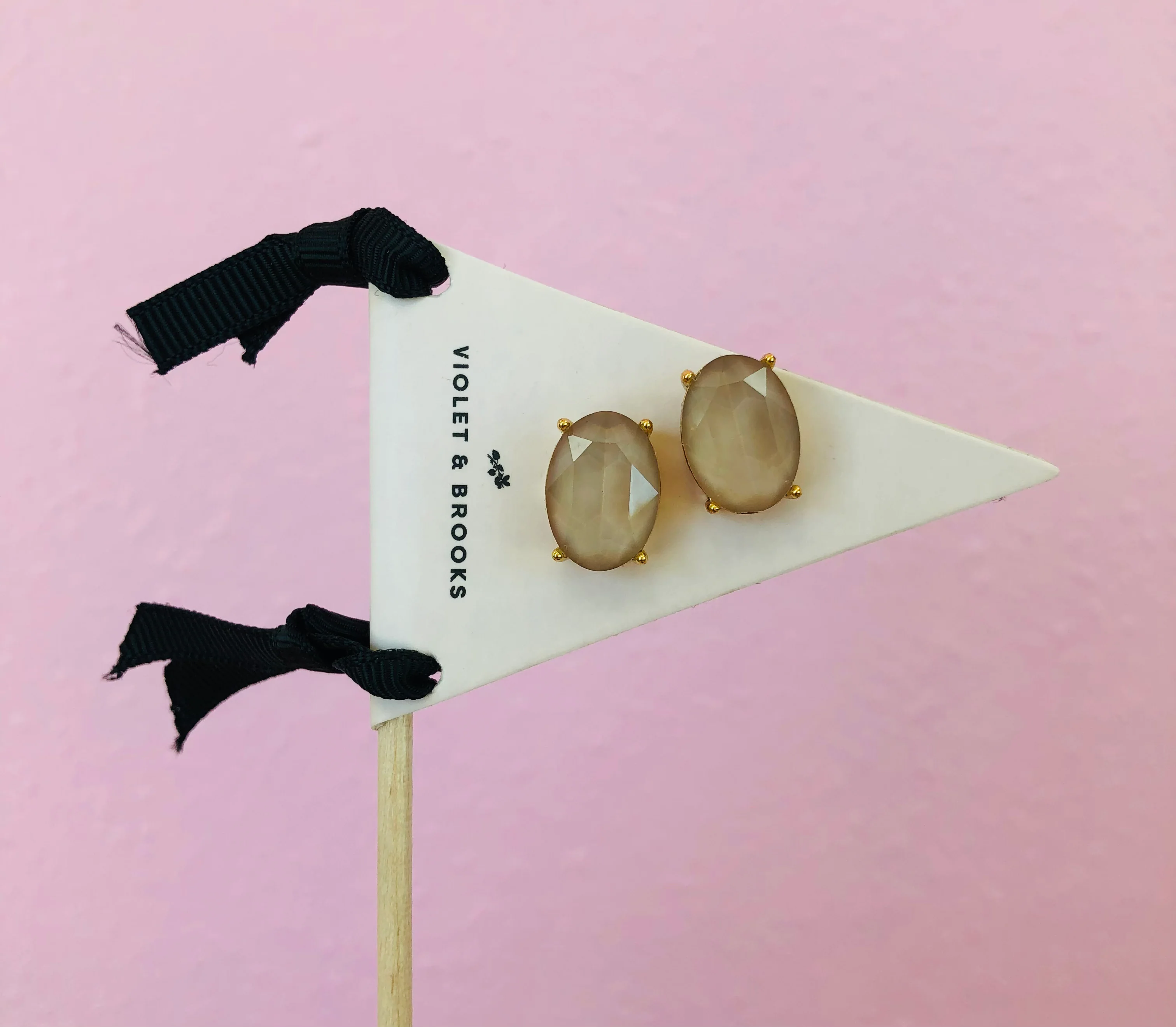 FLORA PENNANT STUDS-NUDE