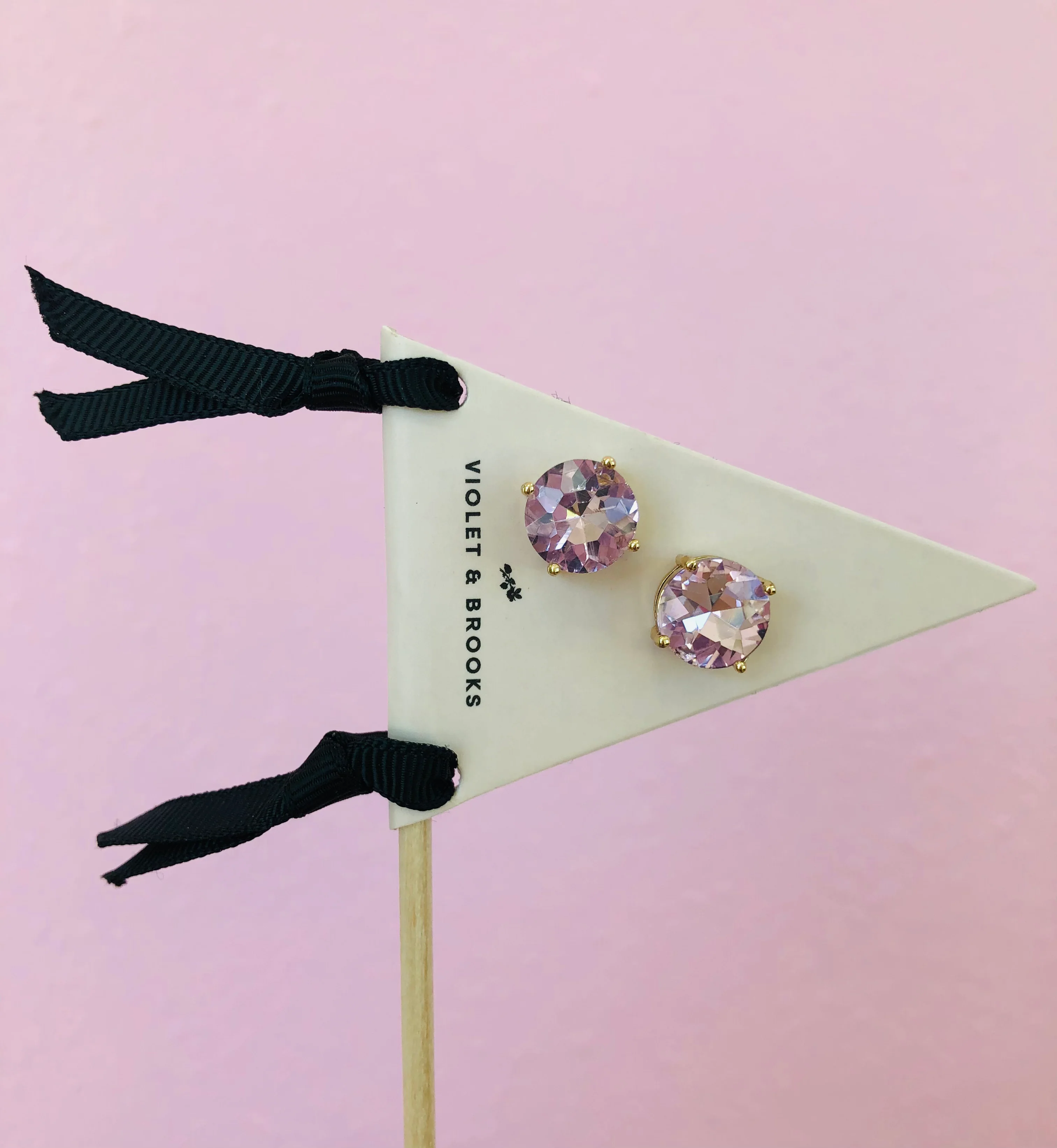 FLORA PENNANT STUDS-LT PINK
